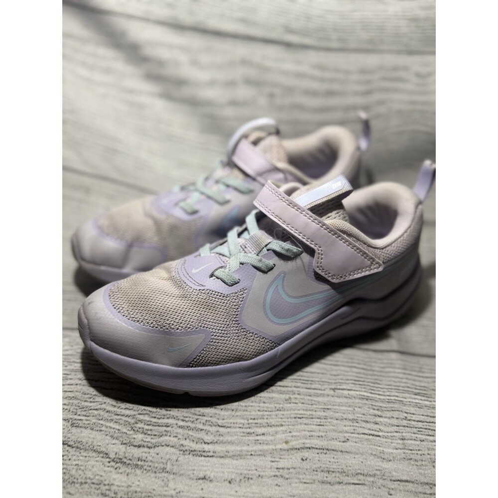 Nike Cosmic Runner GS Shoes Youth Size 2.5 Purple Running Sneakers IH4052-530
